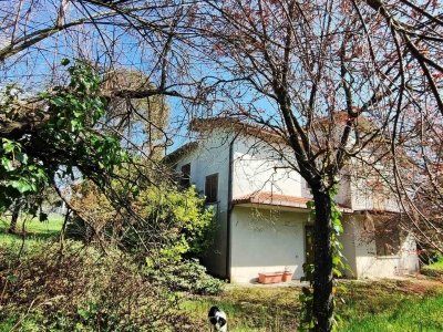 casa indipendente in vendita a Lioni