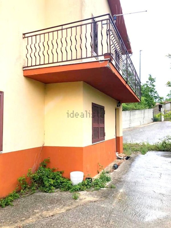 villetta a schiera in vendita a Lioni