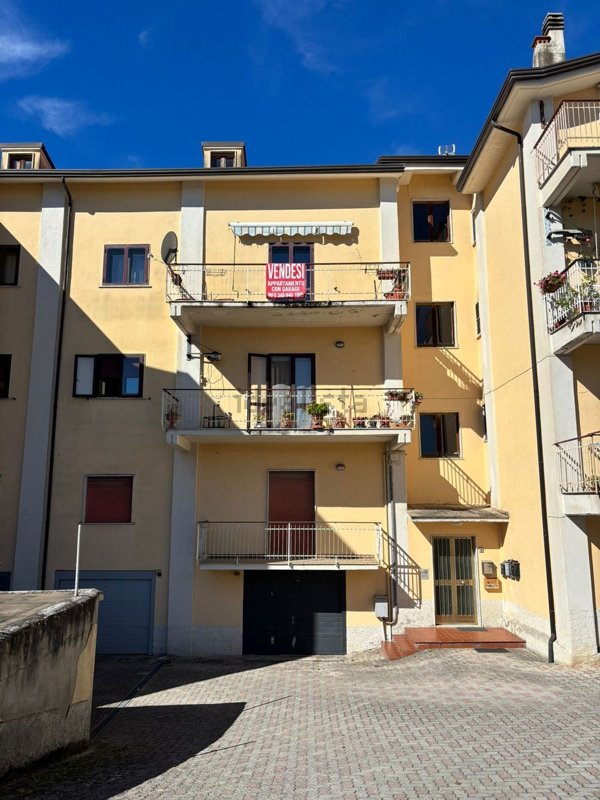 appartamento in vendita a Lioni