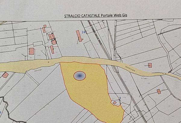 casa indipendente in vendita a Lioni