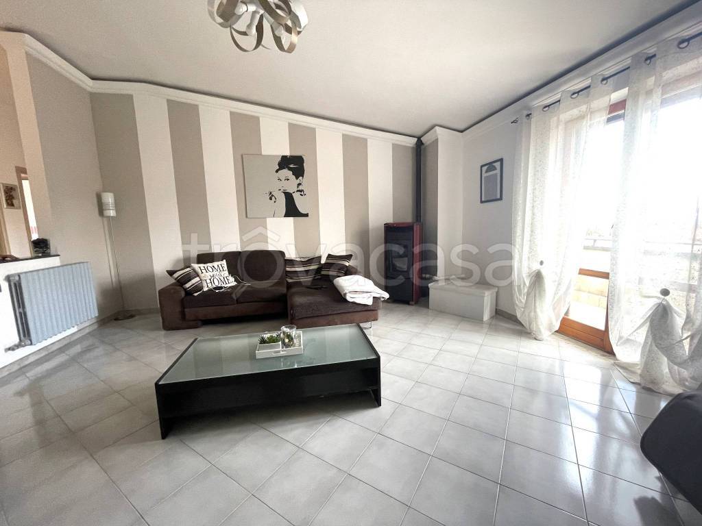 appartamento in vendita a Manocalzati in zona San Barbato