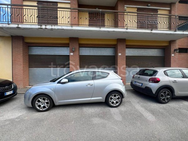 locale commerciale in vendita a Manocalzati