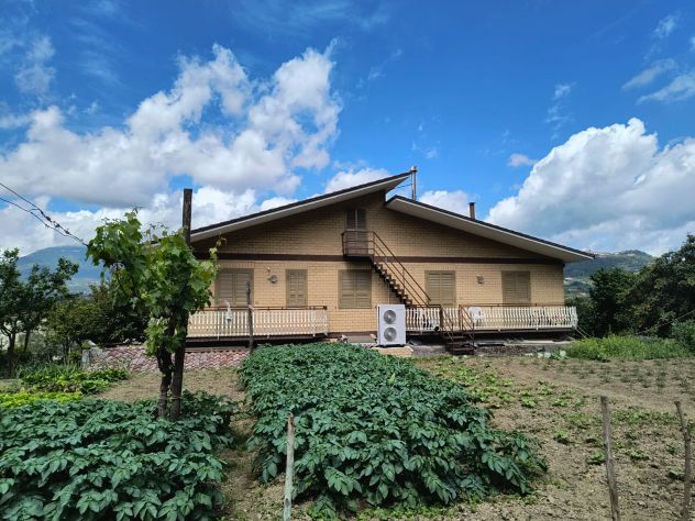 casa indipendente in vendita a Manocalzati