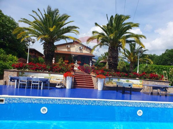 casa indipendente in vendita a Manocalzati
