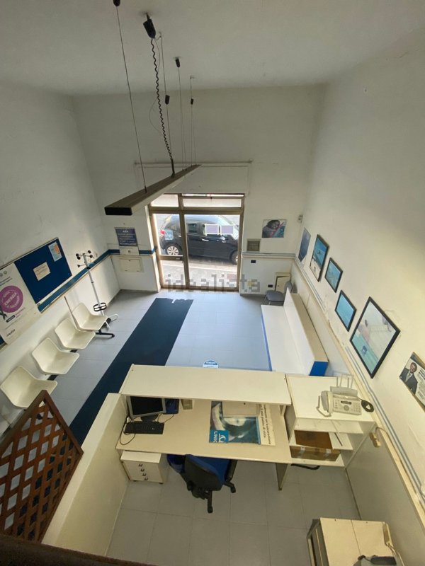 locale commerciale in vendita a Manocalzati