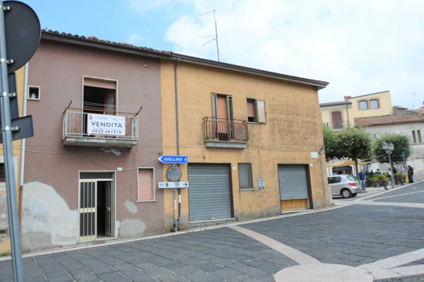 casa semindipendente in vendita a Manocalzati