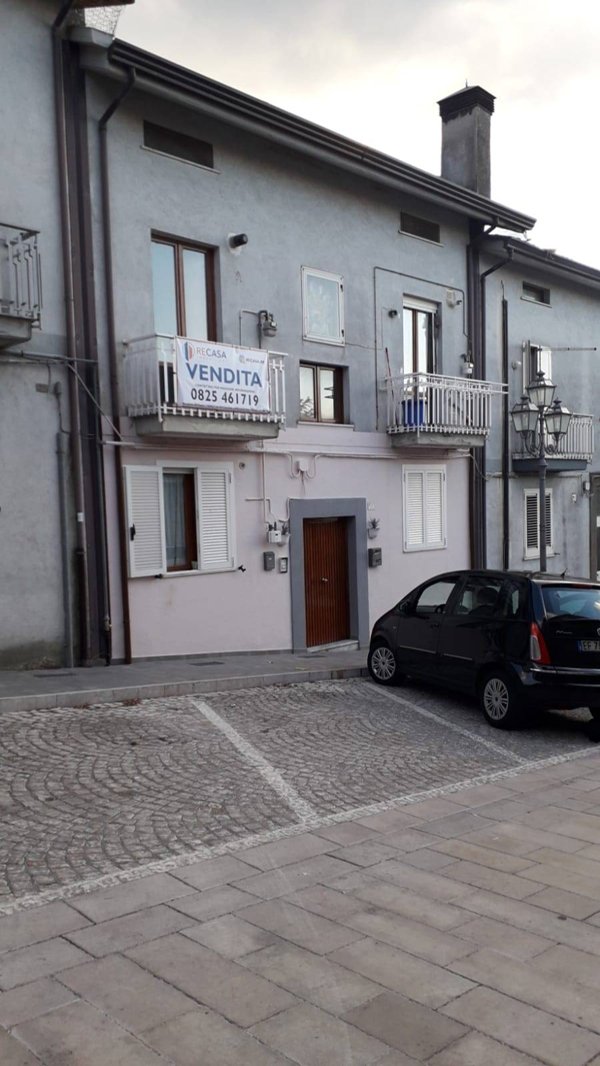 appartamento in vendita a Manocalzati in zona San Barbato