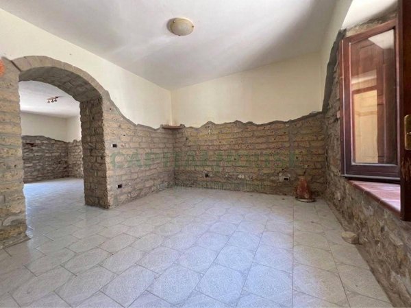 casa semindipendente in vendita a Manocalzati in zona San Barbato