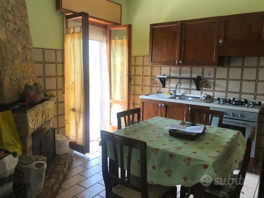 appartamento in vendita a Manocalzati in zona San Barbato
