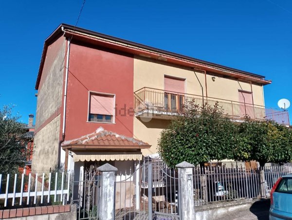 appartamento in vendita a Manocalzati