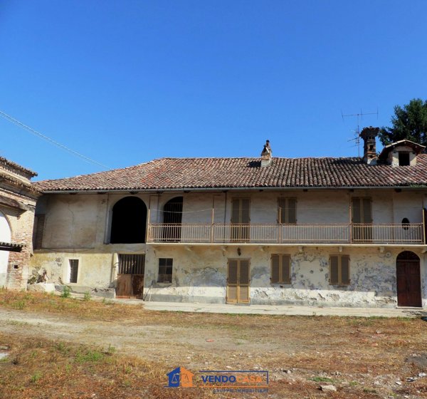 casa indipendente in vendita ad Alba