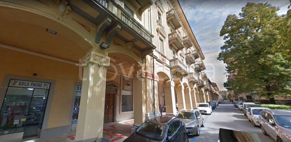 appartamento in vendita ad Alba