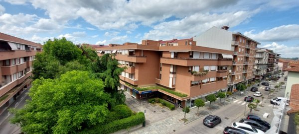 appartamento in vendita ad Alba