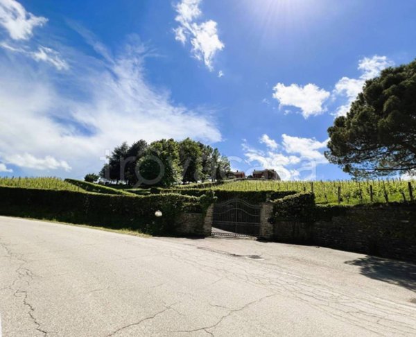 casa indipendente in vendita ad Alba