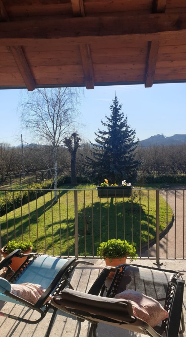 casa indipendente in vendita ad Alba