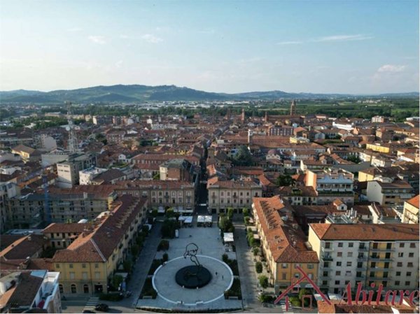 trivano in vendita ad Alba