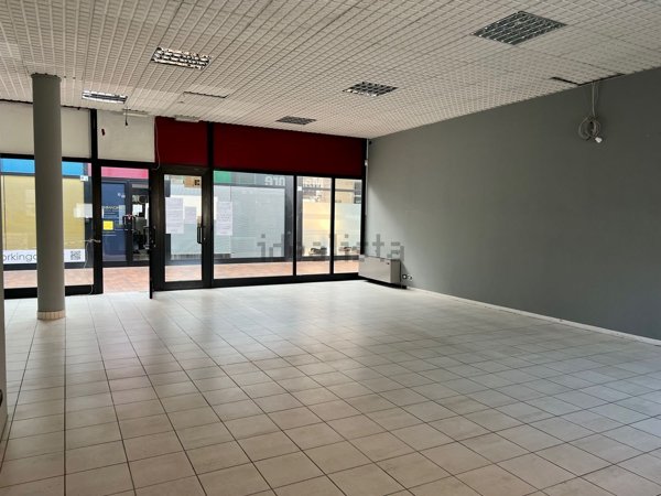 ufficio in vendita ad Alba