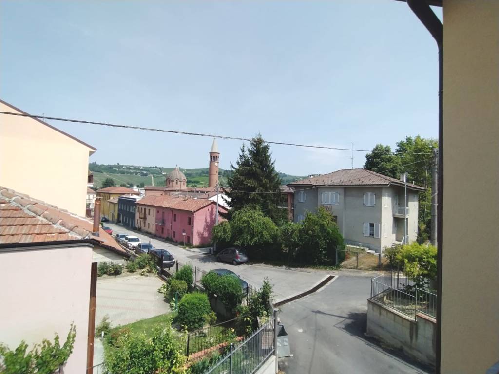 casa indipendente in vendita ad Alba