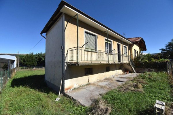 casa indipendente in vendita ad Alba
