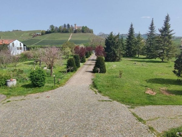 casa indipendente in vendita ad Alba
