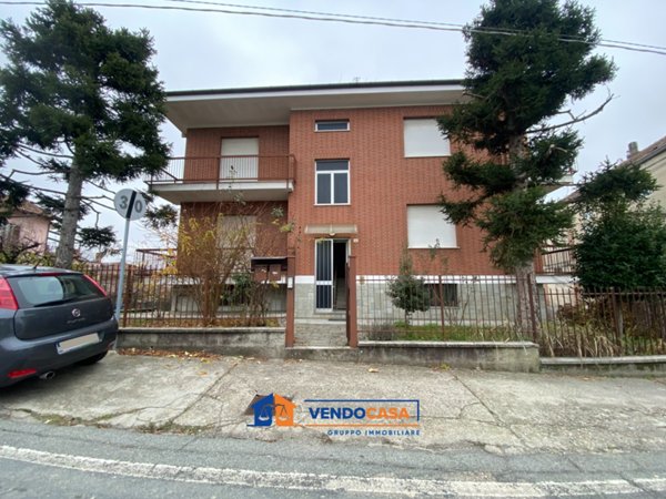 appartamento in vendita ad Alba