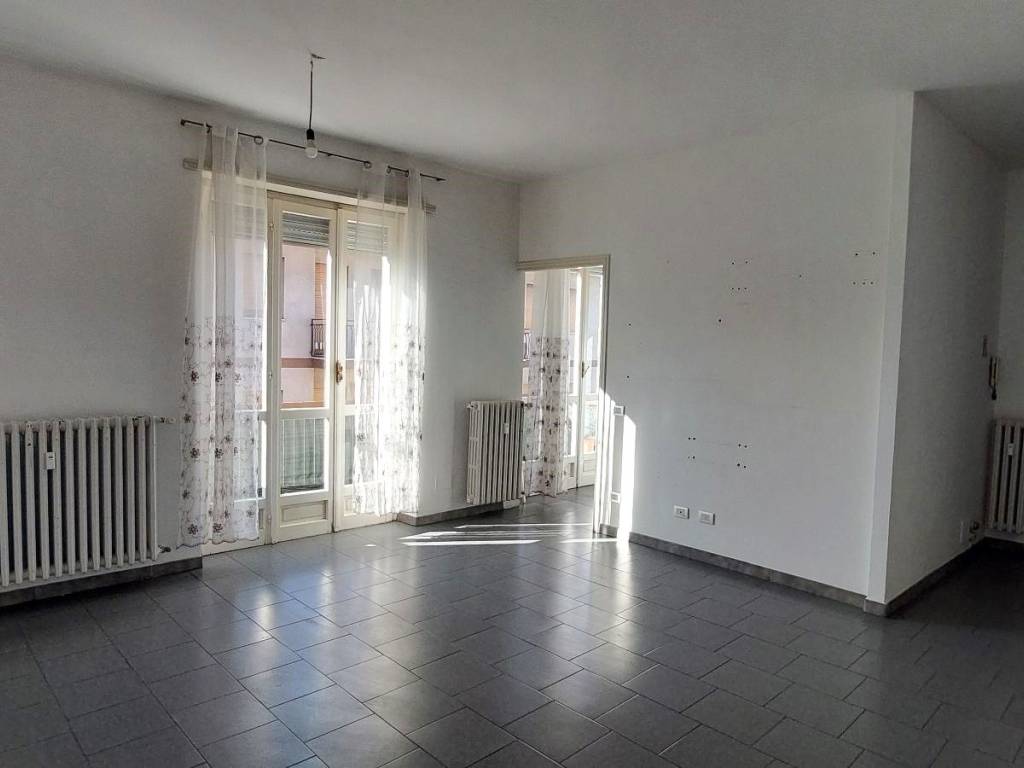 appartamento in vendita ad Alba