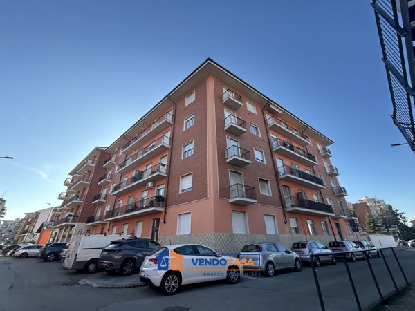 appartamento in vendita ad Alba