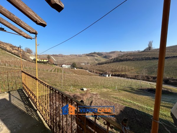 casa indipendente in vendita ad Alba
