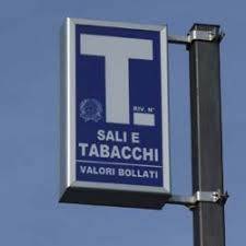 negozio in vendita ad Alba