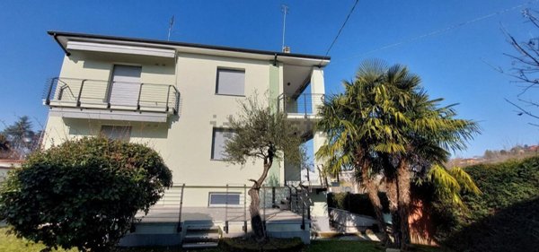 casa indipendente in vendita ad Alba