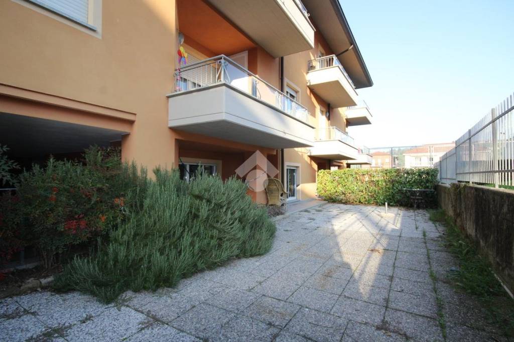 appartamento in vendita ad Alba