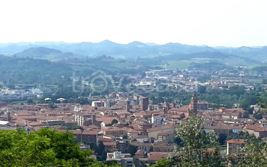 appartamento in vendita ad Alba