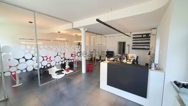 ufficio in vendita ad Alba