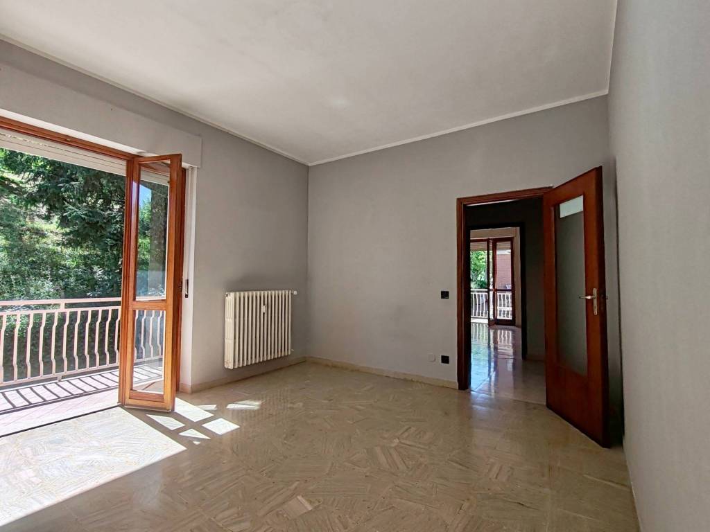 appartamento in vendita ad Alba