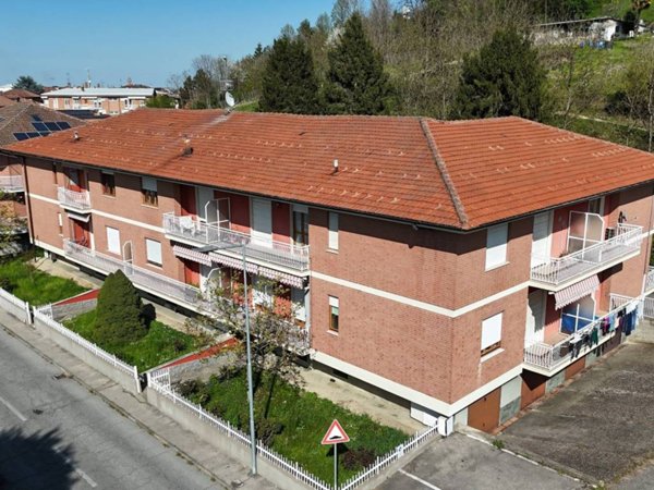 appartamento in vendita ad Alba