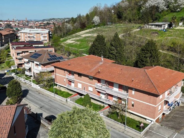 appartamento in vendita ad Alba