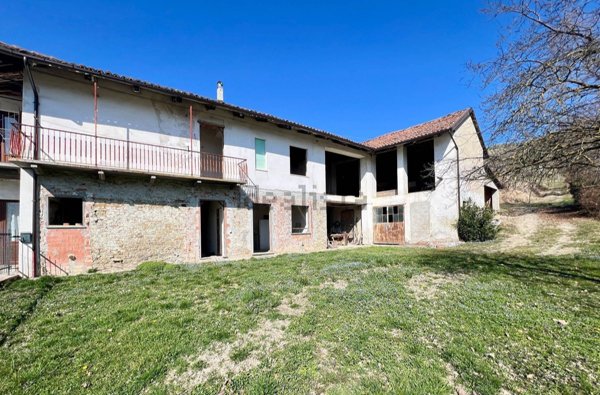 quadrivano in vendita ad Alba