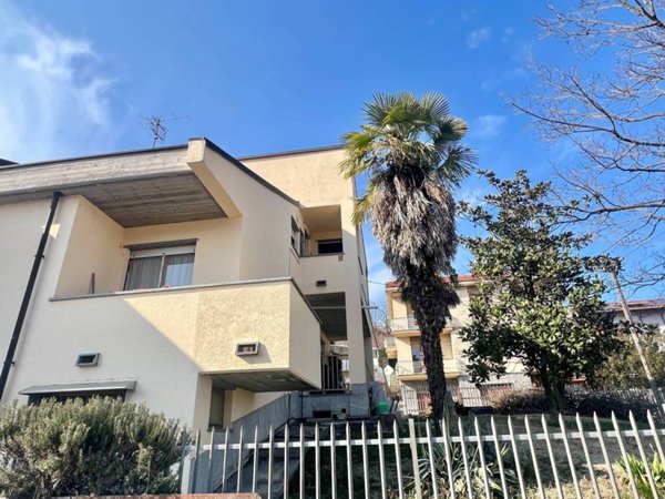 appartamento in vendita ad Alba