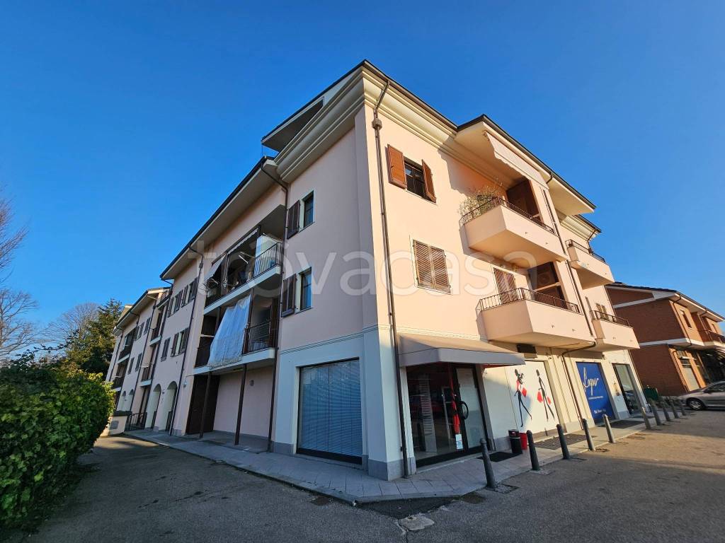 appartamento in vendita ad Alba