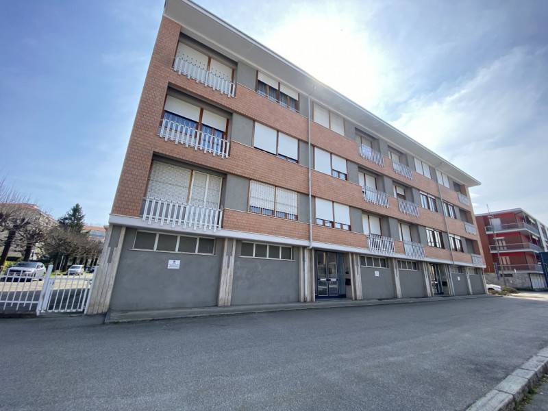 appartamento in vendita ad Alba