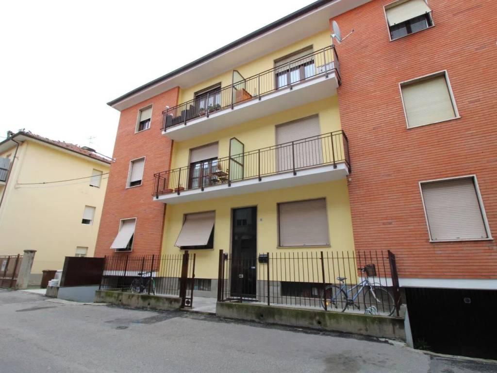 appartamento in vendita ad Alba