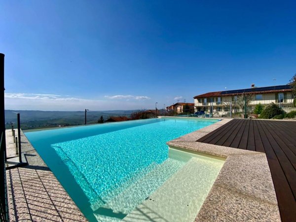 casa indipendente in vendita ad Alba