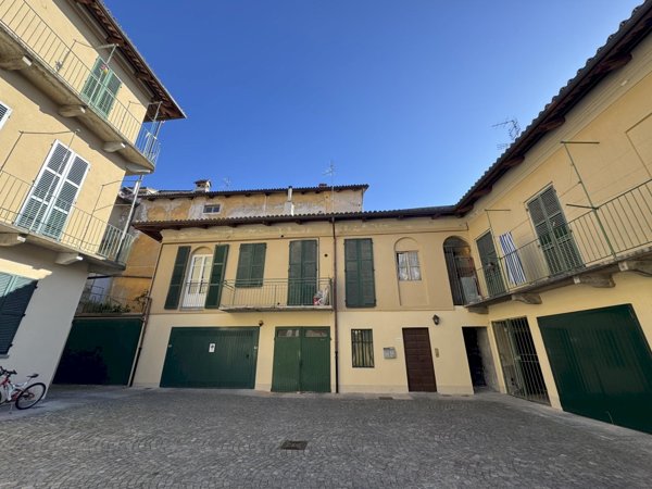 appartamento in vendita ad Alba