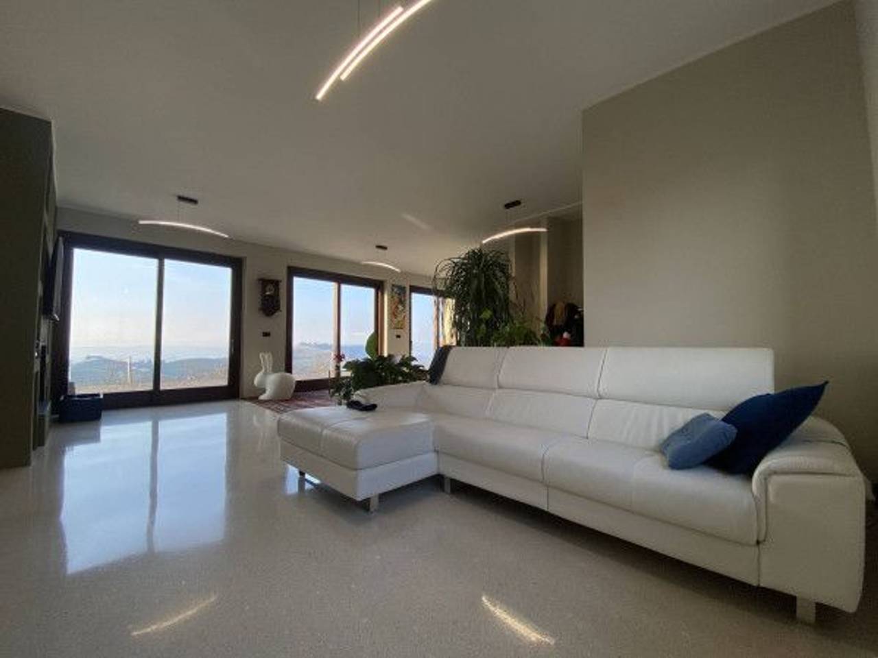 casa indipendente in vendita ad Alba