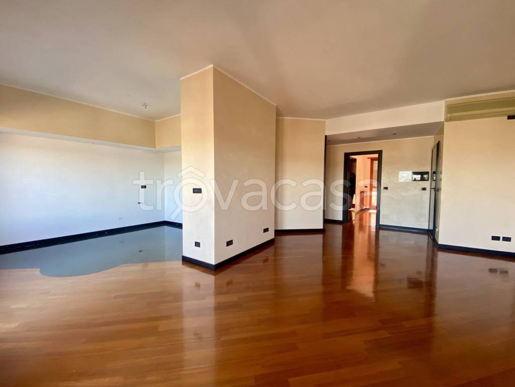 appartamento in vendita ad Alba