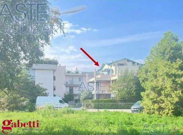 casa indipendente in vendita ad Alba