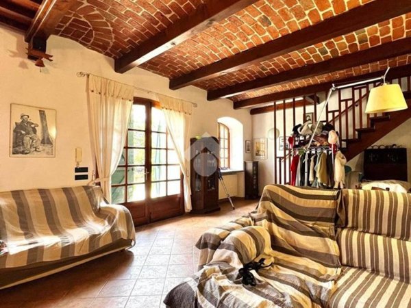 casa indipendente in vendita ad Alba