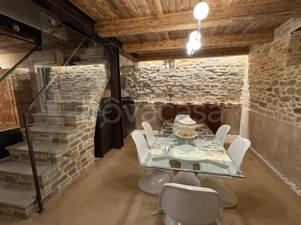 appartamento in vendita ad Alba