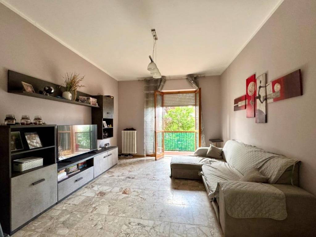 appartamento in vendita ad Alba