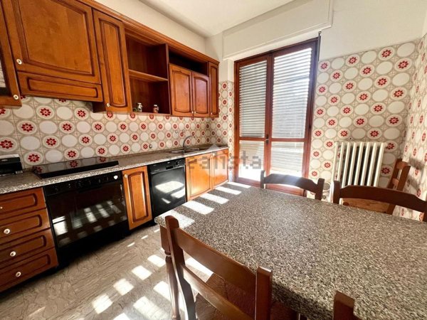 appartamento in vendita ad Alba